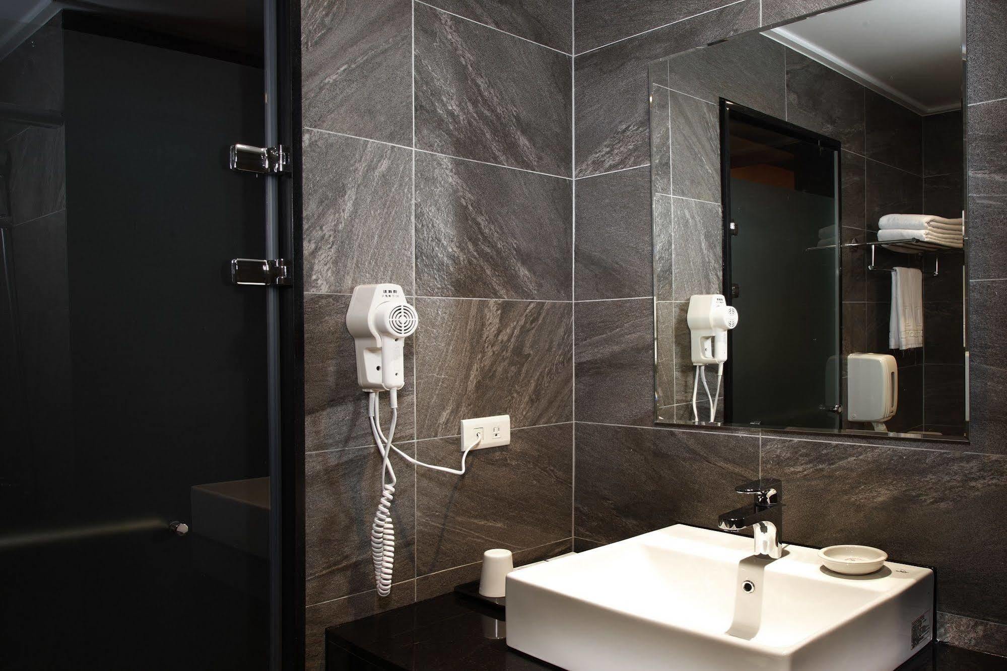 Grace Hotel Tajpej Kültér fotó